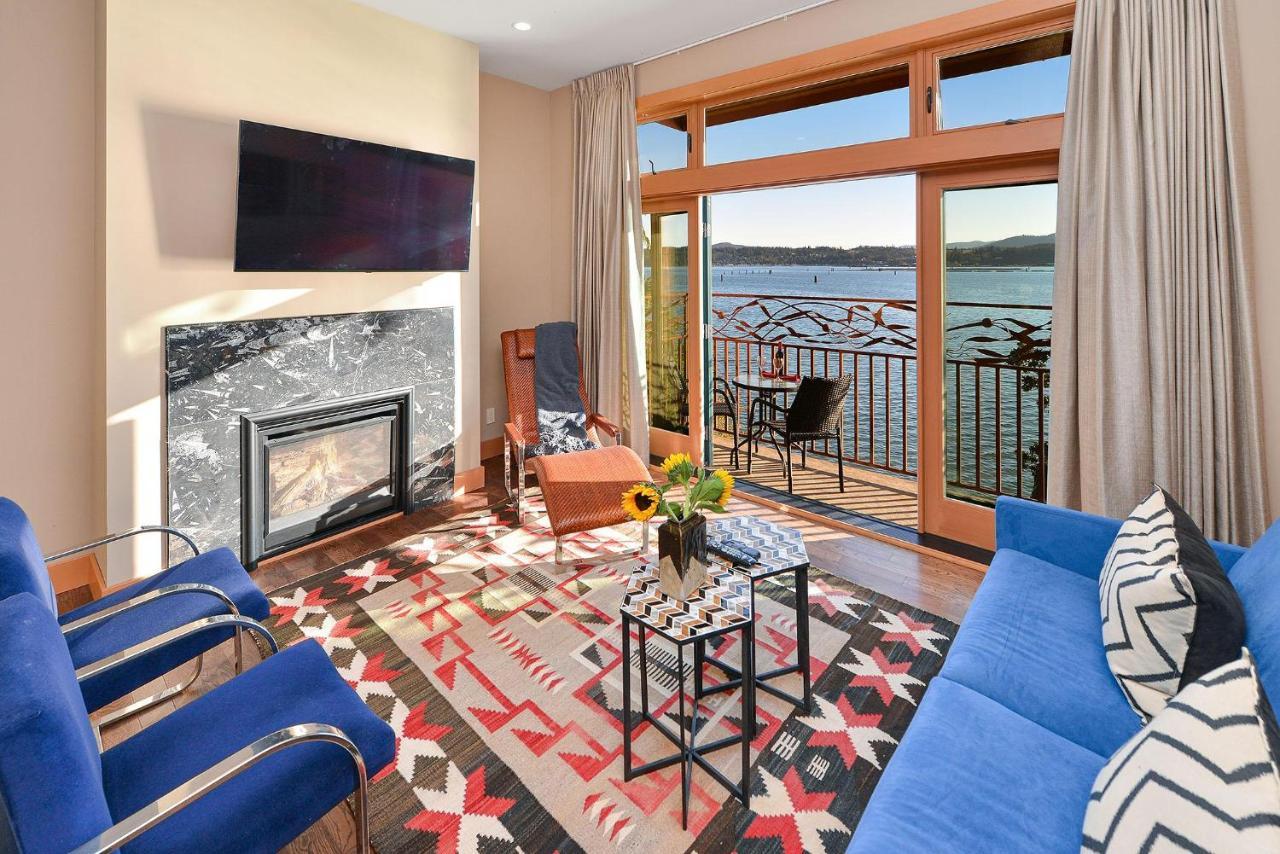 Salishan Chief Suite Cowichan Bay Ngoại thất bức ảnh