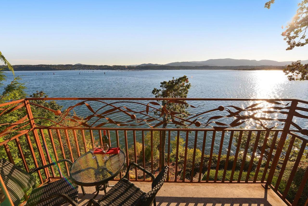 Salishan Chief Suite Cowichan Bay Ngoại thất bức ảnh