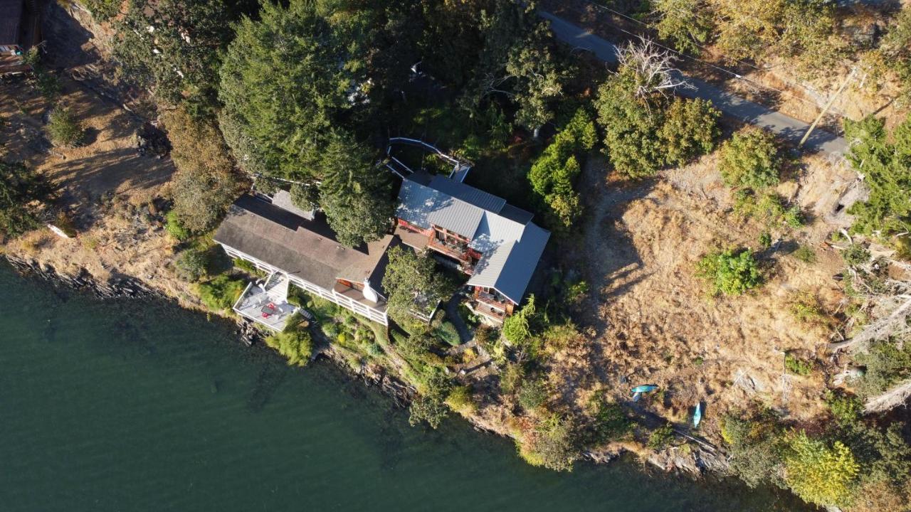 Salishan Chief Suite Cowichan Bay Ngoại thất bức ảnh