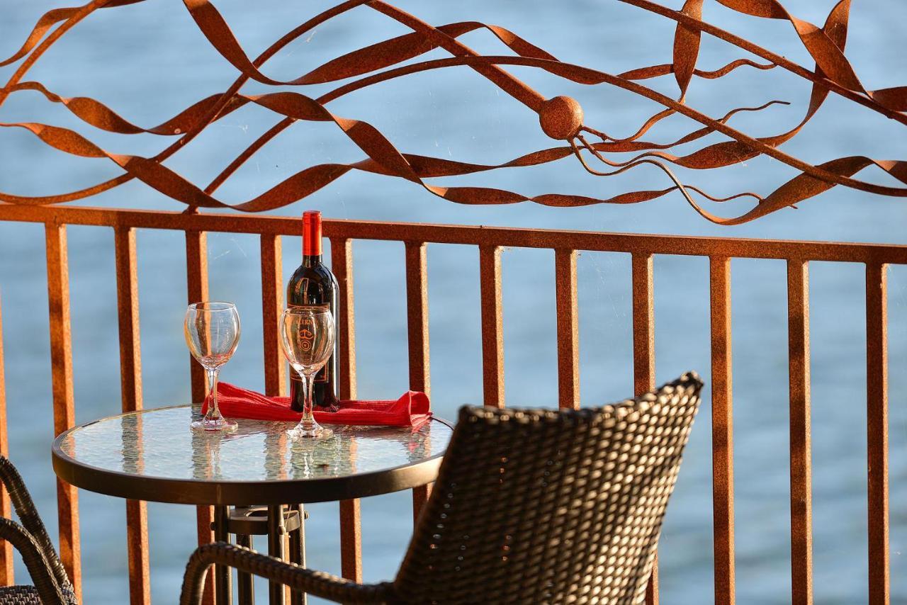 Salishan Chief Suite Cowichan Bay Ngoại thất bức ảnh