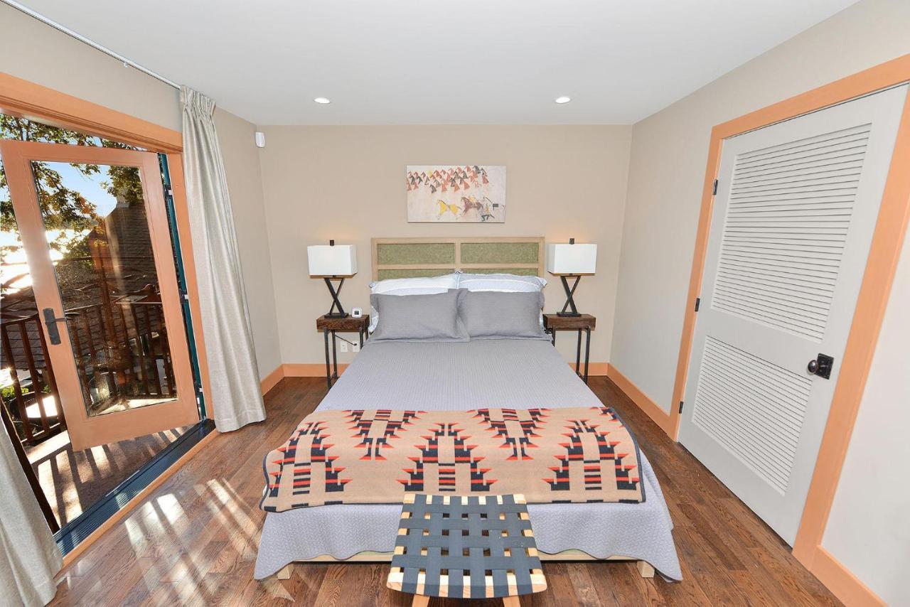 Salishan Chief Suite Cowichan Bay Ngoại thất bức ảnh