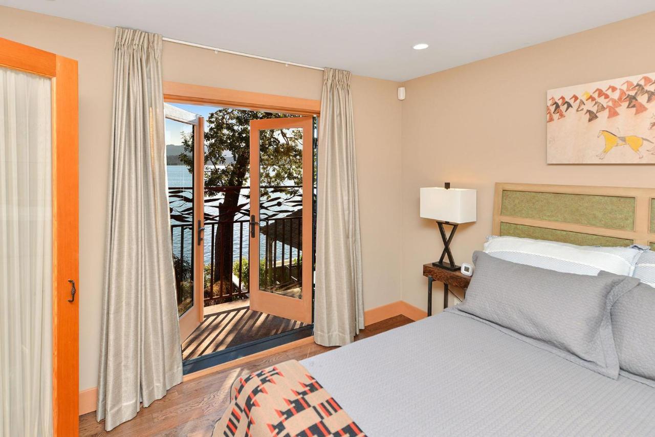 Salishan Chief Suite Cowichan Bay Ngoại thất bức ảnh