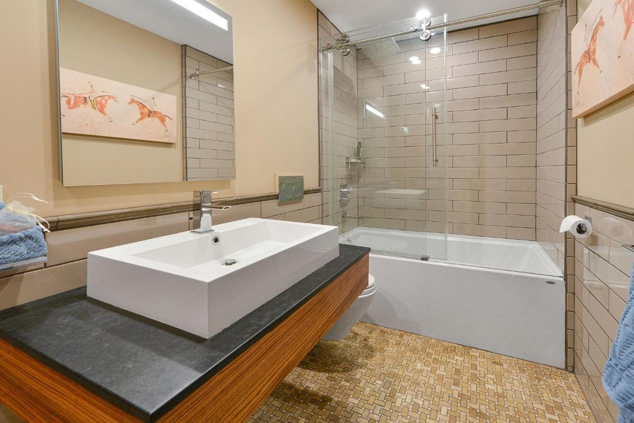 Salishan Chief Suite Cowichan Bay Ngoại thất bức ảnh